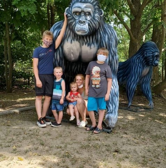 Meet your Posher, Chad - Picture 1 of 1